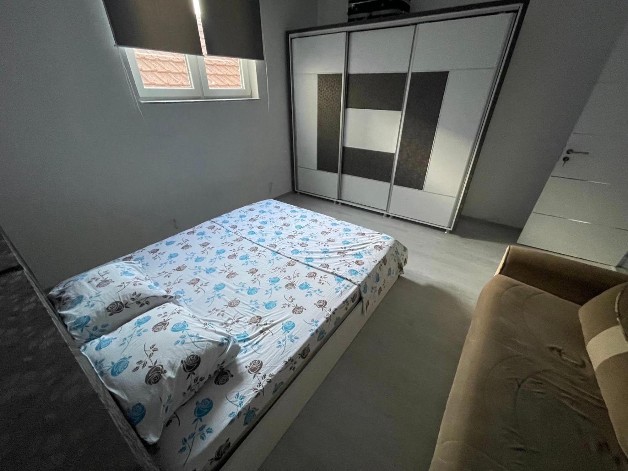 Got Prishtina Hostel Priština Pokoj fotografie